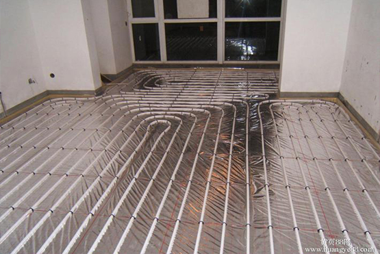 大連地?zé)崮募液?大連冬季供暖，老戰(zhàn)友地?zé)崾悄?>
                                </div>
                            </div>
                            <div   id=