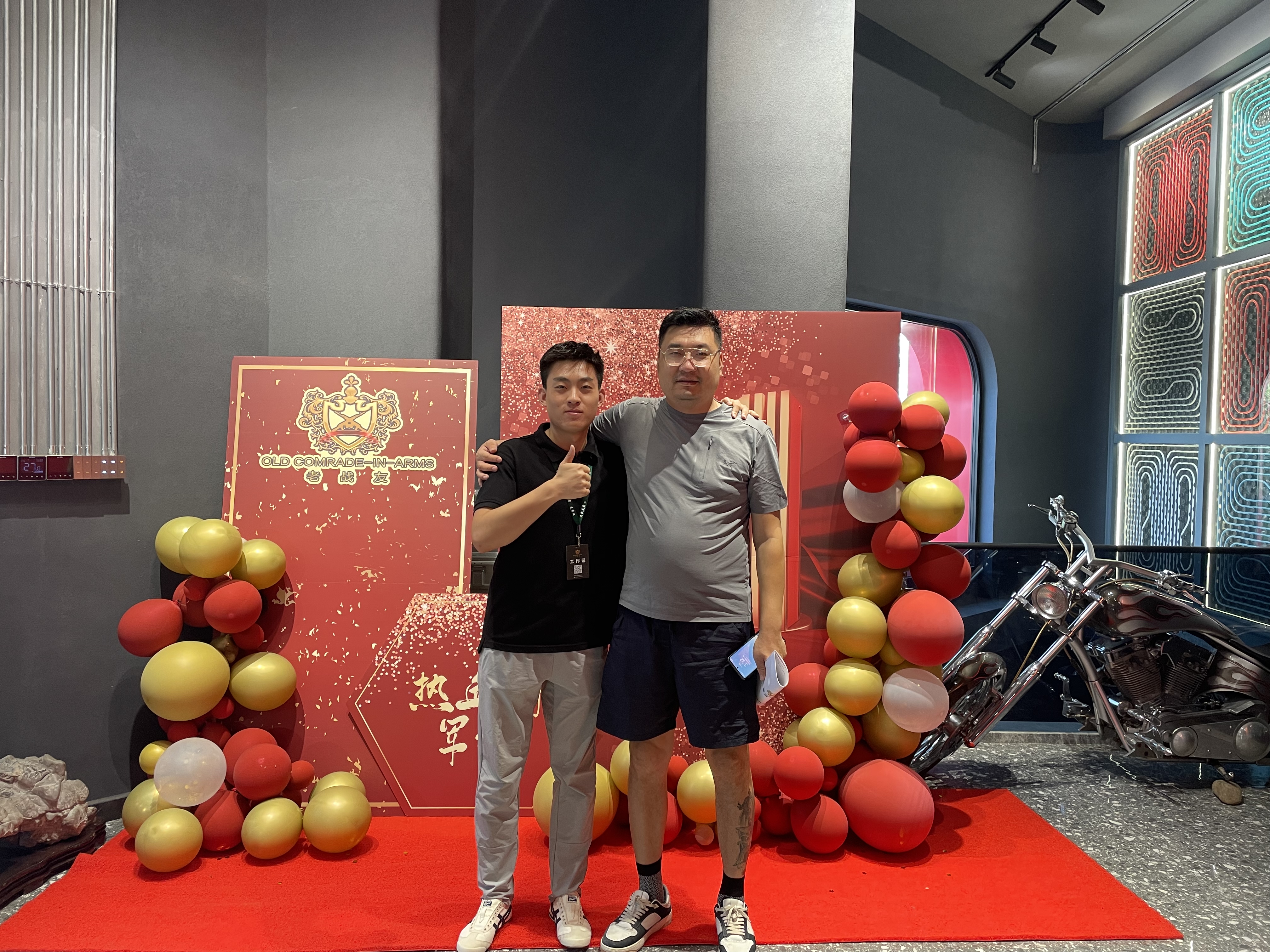 泉水潤(rùn)澤園裝修：我選老戰(zhàn)友地?zé)?>
                                </div>
                            </div>
                            <div   id=